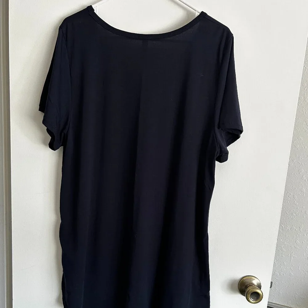 Top - Picture 3 of 3